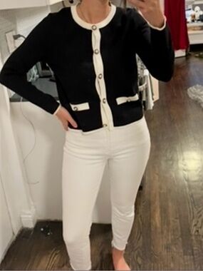 NWOT Zara Pearl Button Cardigan